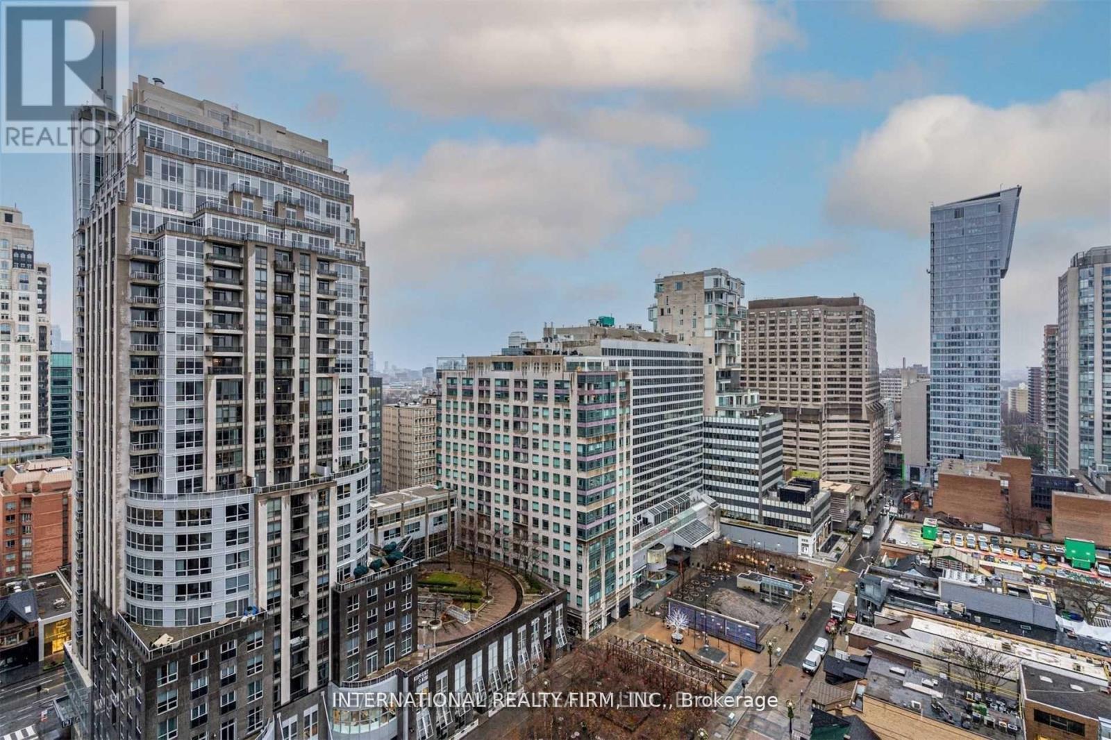 1903 - 88 Cumberland Street, Toronto, ON - Outdoor With Facade