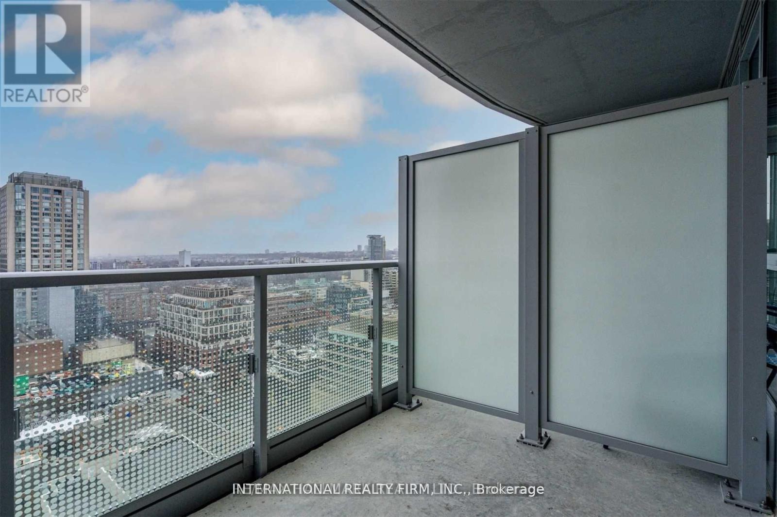 1903 - 88 Cumberland Street, Toronto, ON - Outdoor With Exterior