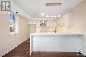 183 Presland Road, Ottawa, ON - Indoor Photo Showing Kitchen