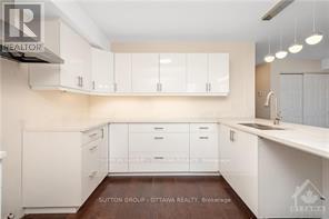 183 Presland Road, Ottawa, ON - Indoor Photo Showing Kitchen