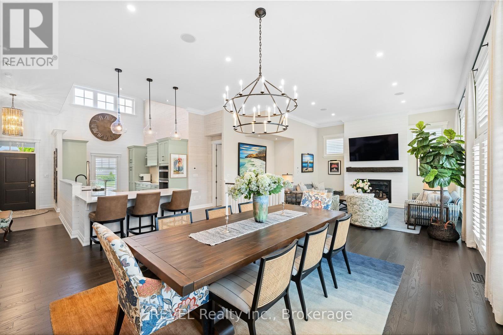 59 Spinnaker Drive, Fort Erie (Ridgeway), ON - Indoor Photo Showing Dining Room With Fireplace