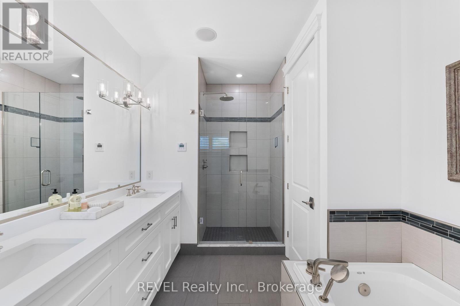 59 Spinnaker Drive, Fort Erie (Ridgeway), ON - Indoor Photo Showing Bathroom