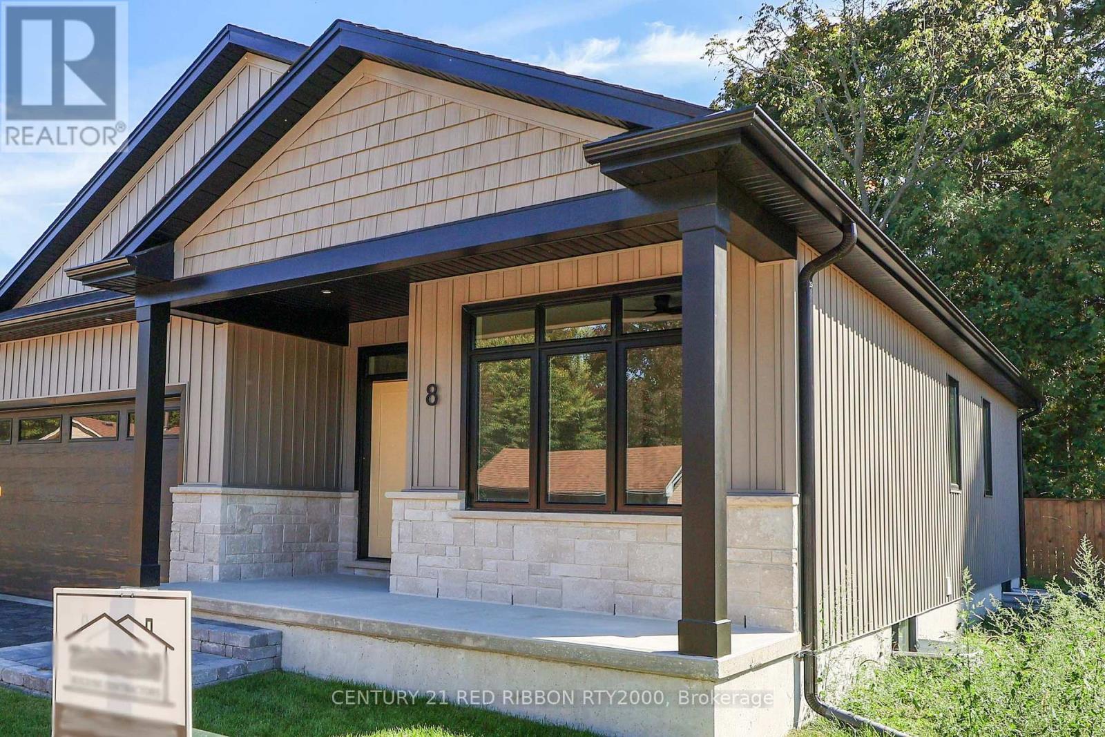 22 - 430 Head Street N, Strathroy-Caradoc (Ne), ON - Outdoor