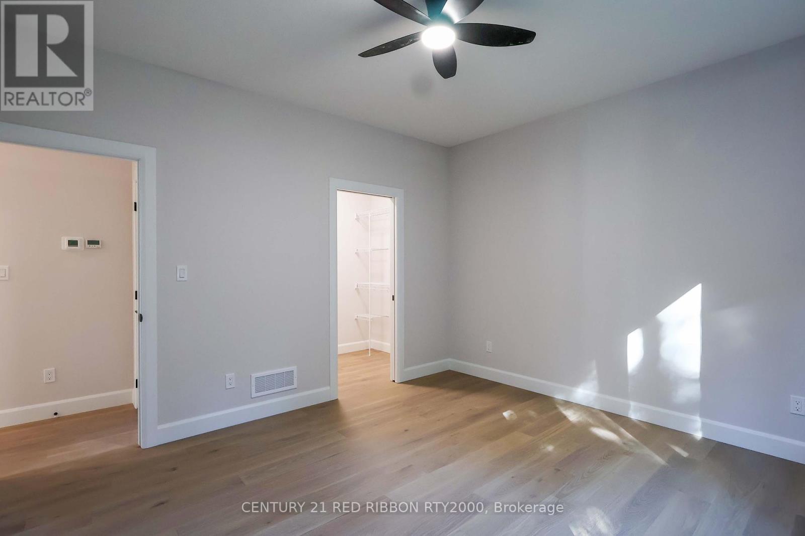 22 - 430 Head Street N, Strathroy-Caradoc (Ne), ON - Indoor Photo Showing Other Room