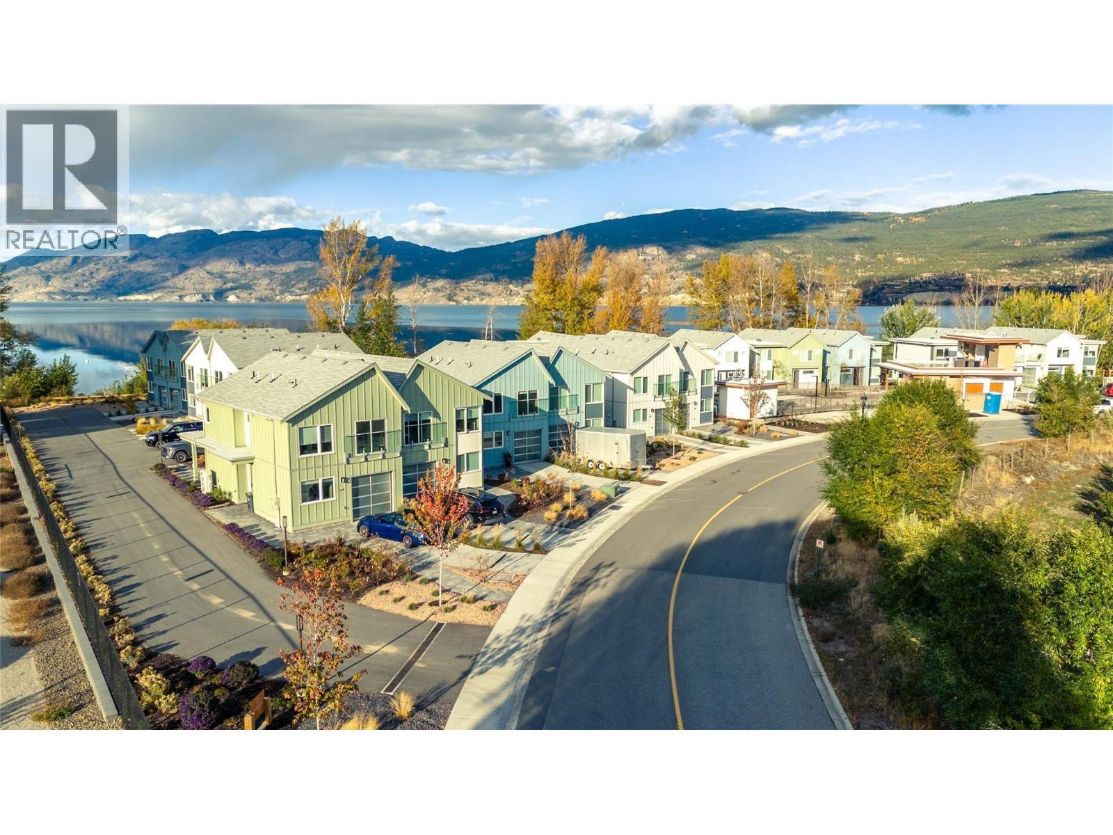 3160 Landry Crescent, Summerland, BC - Outdoor With Body Of Water With View