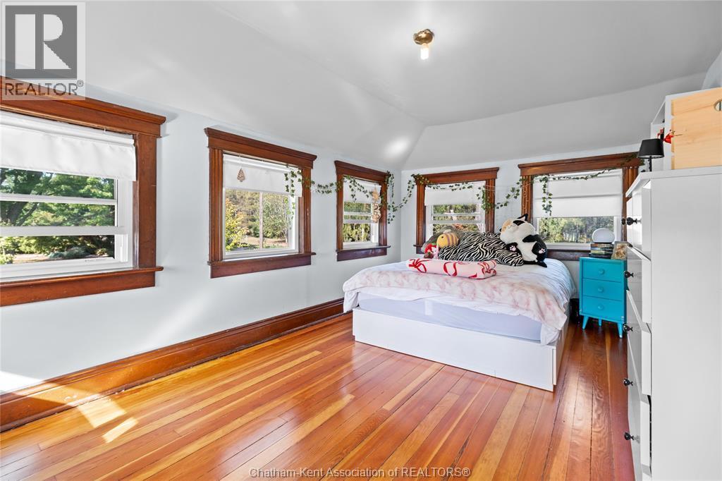 7783 Talbot Trail, Blenheim, ON - Indoor Photo Showing Bedroom
