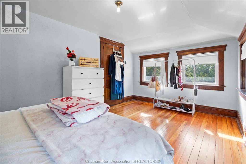 7783 Talbot Trail, Blenheim, ON - Indoor Photo Showing Bedroom