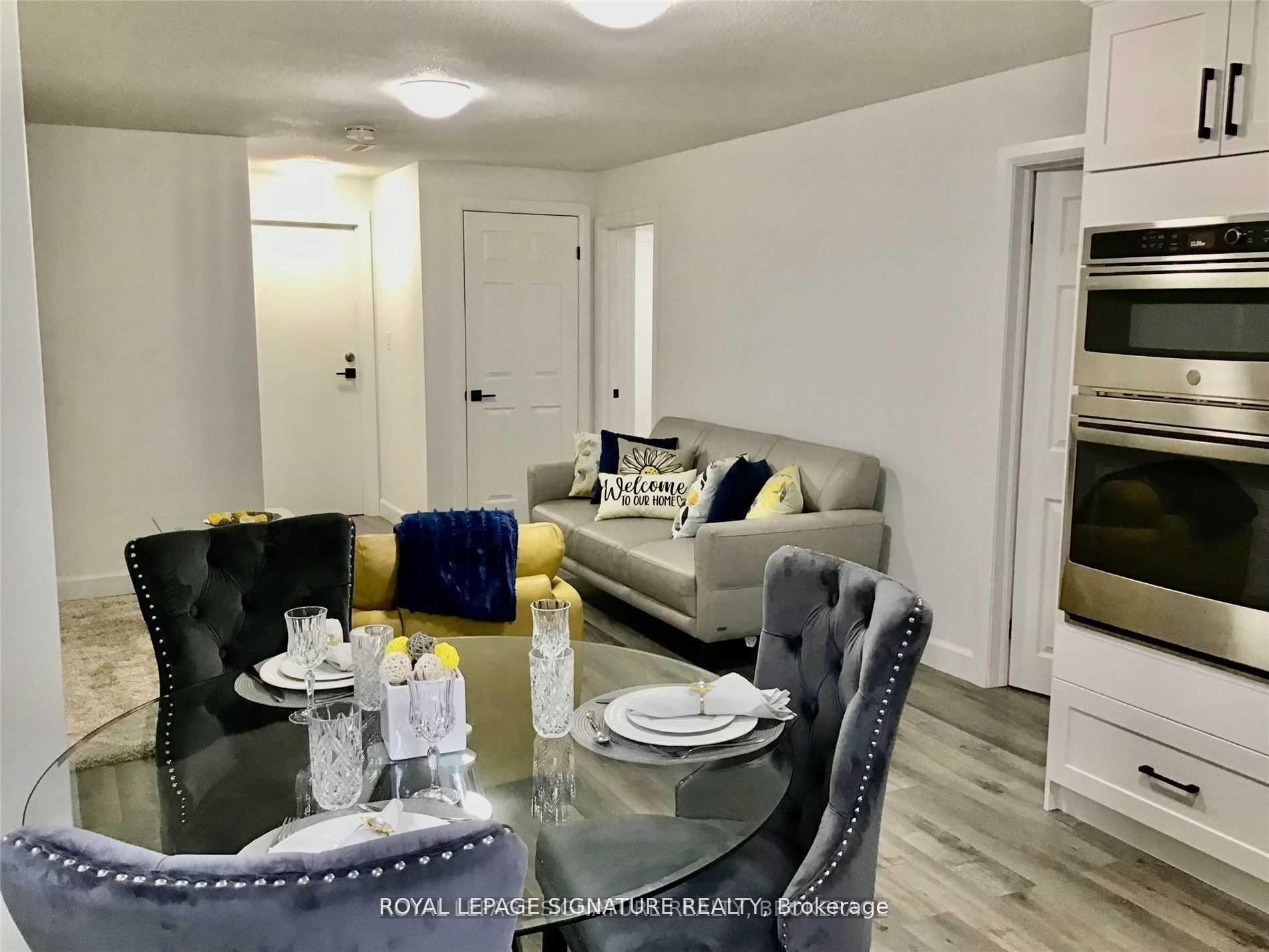 Bsmt-751 Pitcher Place, Milton, ON - Indoor Photo Showing Dining Room