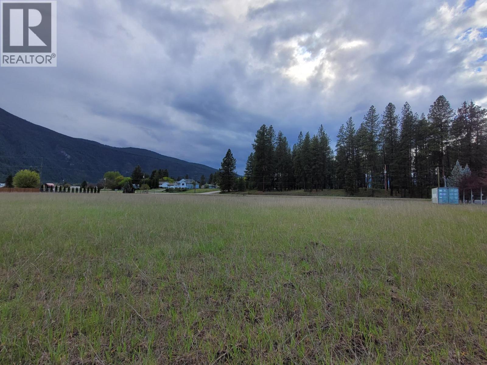 6020 Kenmore Road, Grand Forks, BC