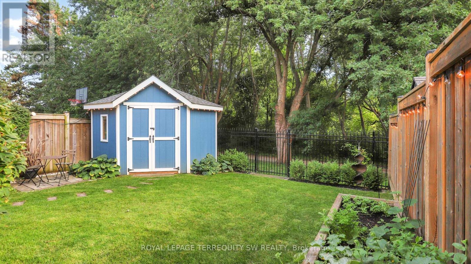 12 Newby Court, Brampton, ON - Outdoor