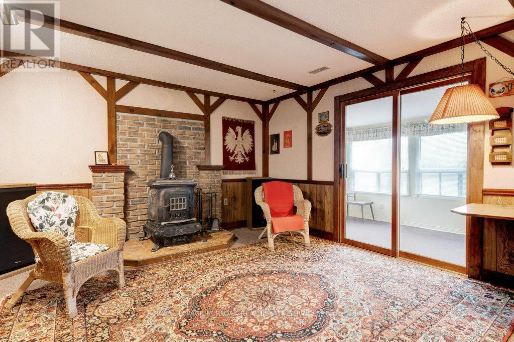 114 Second Road E, Hamilton, ON - Indoor Photo Showing Other Room With Fireplace