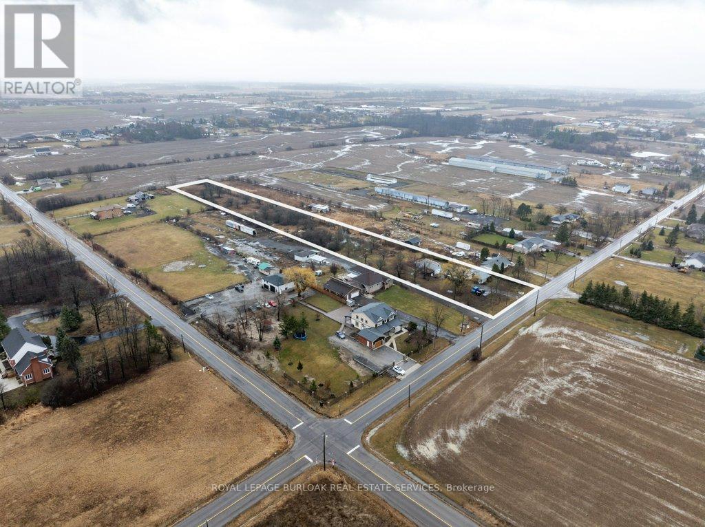 114 Second Road E, Hamilton, ON - Outdoor With View