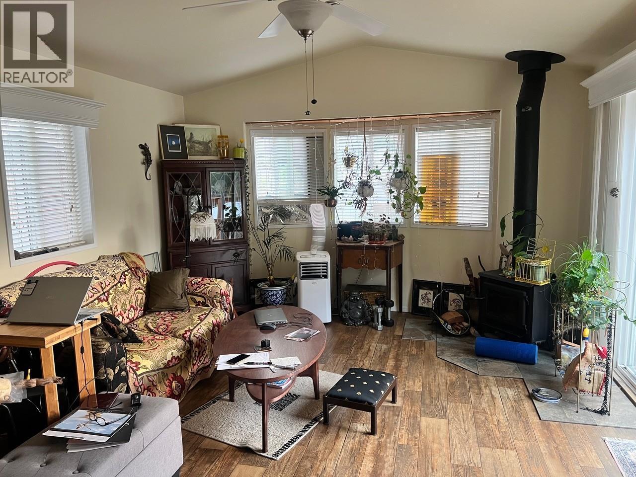 5251 Webster Street, Hedley, BC