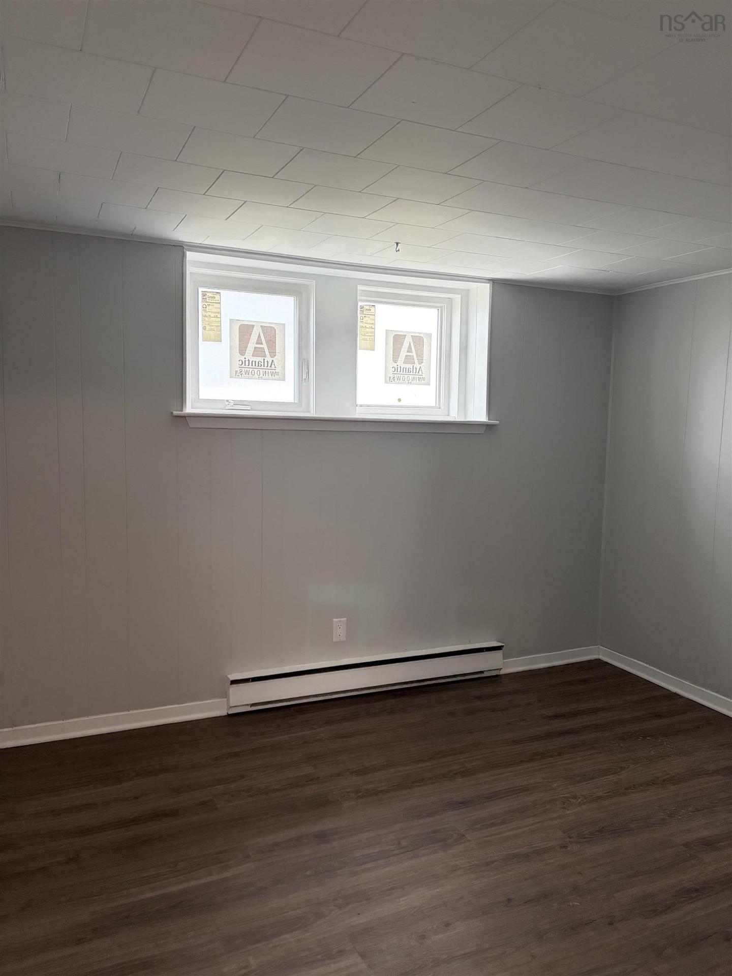 9 Khalsa Drive, Glace Bay, NS