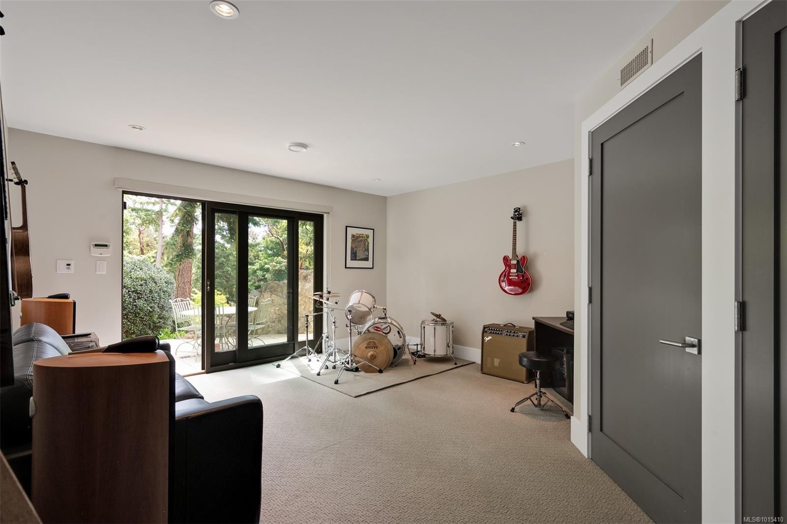 3724 Arbutus Ridge, Saanich, BC