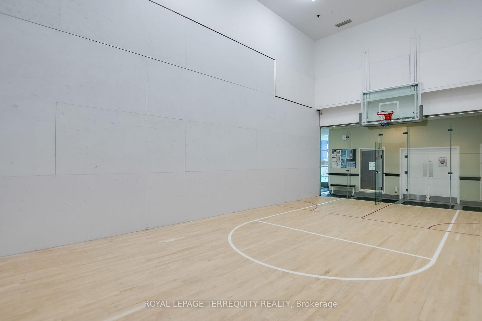 2707-77 Harbour Square, Toronto, ON - Indoor Photo Showing Other Room