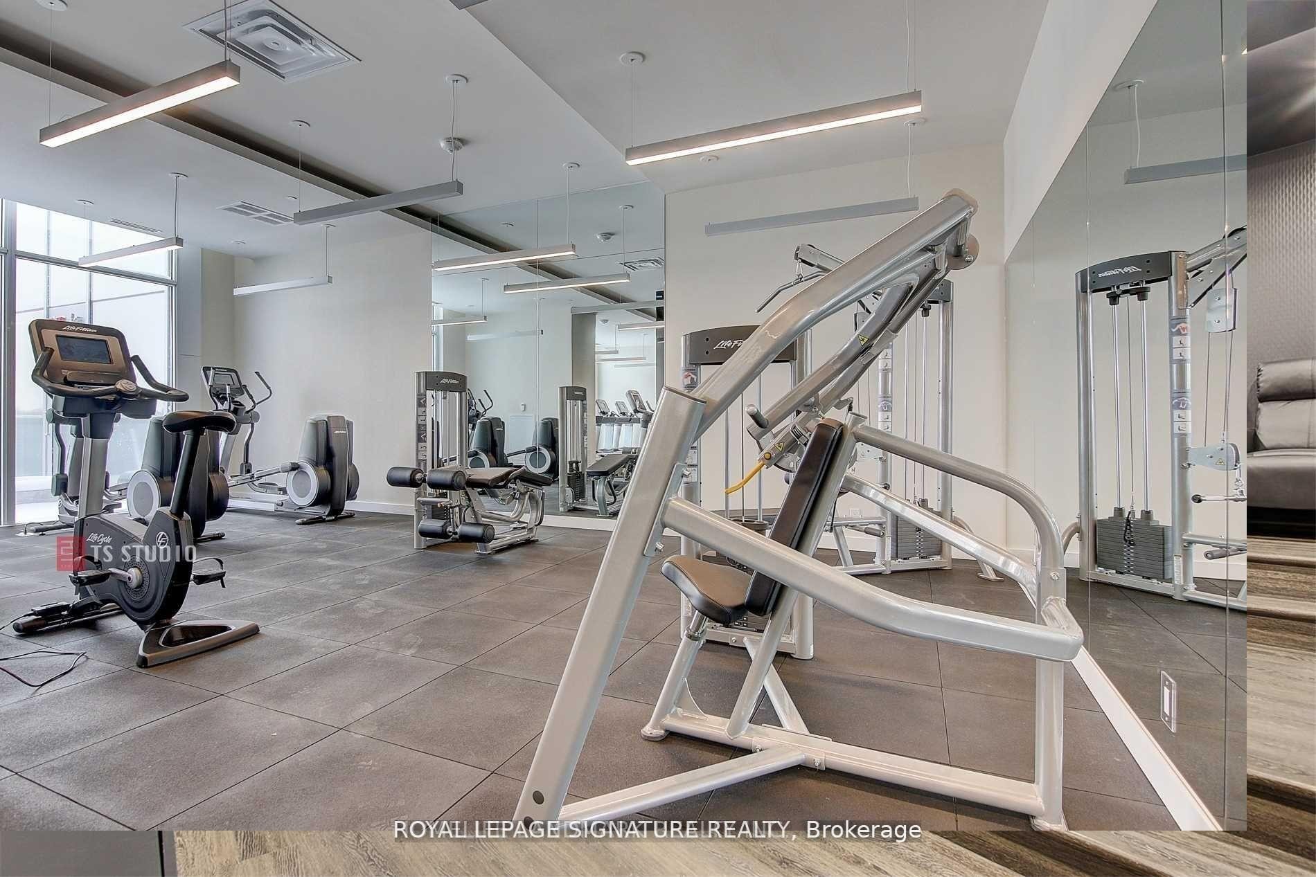 Uph03-5180 Yonge Street, Toronto, ON - Indoor Photo Showing Gym Room