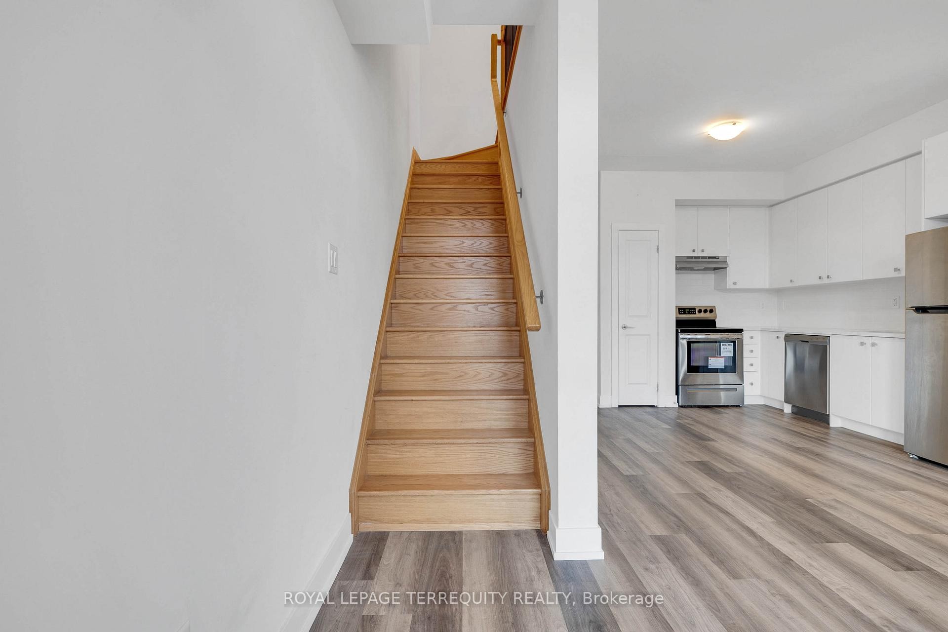 9-12860 Yonge Street, Richmond Hill, ON - Indoor Photo Showing Other Room