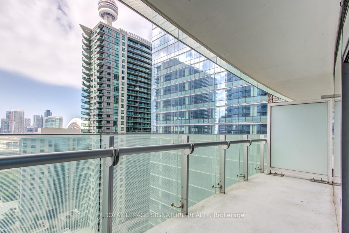 1507-14 York Street, Toronto, ON - Outdoor With Balcony
