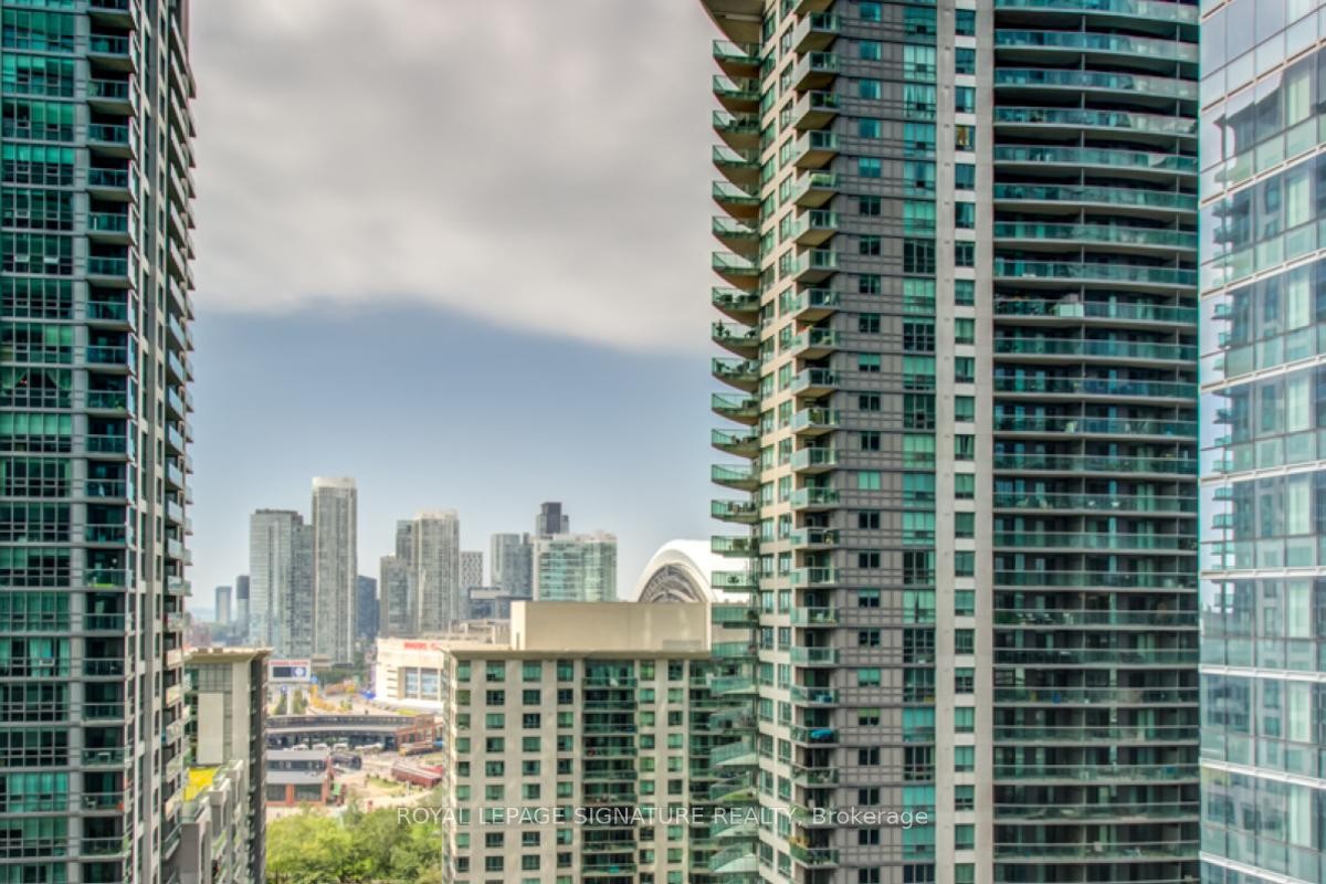 1507-14 York Street, Toronto, ON - Outdoor With Balcony With Facade
