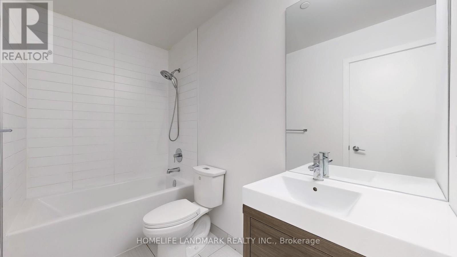 1208 - 66 Forest Manor Road, Toronto, ON - Indoor Photo Showing Bathroom