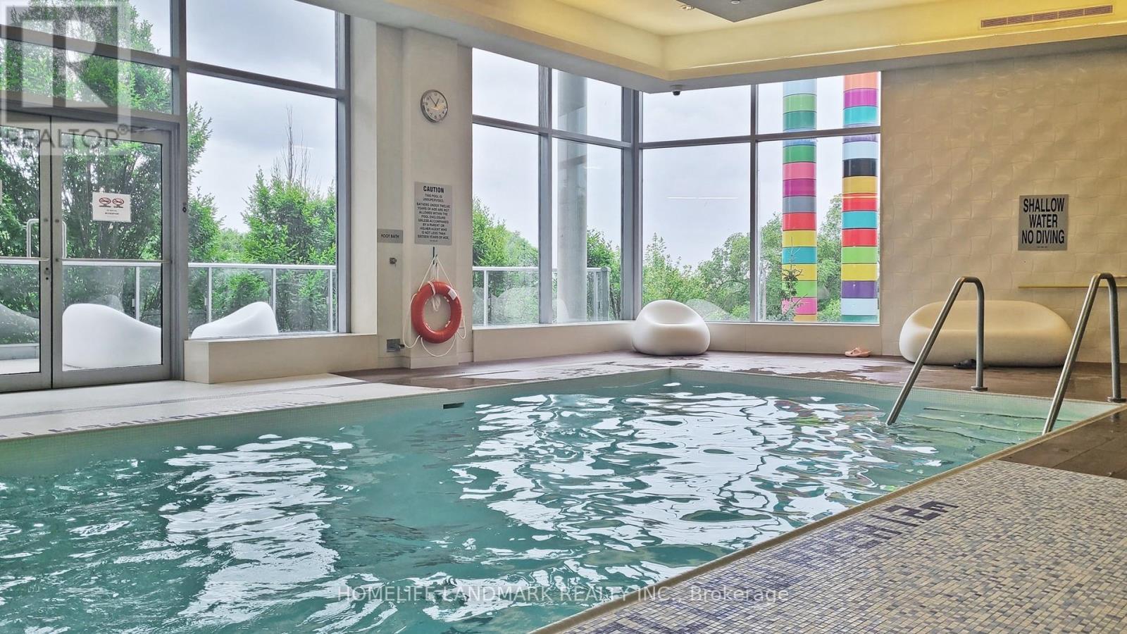 1208 - 66 Forest Manor Road, Toronto, ON - Indoor Photo Showing Other Room