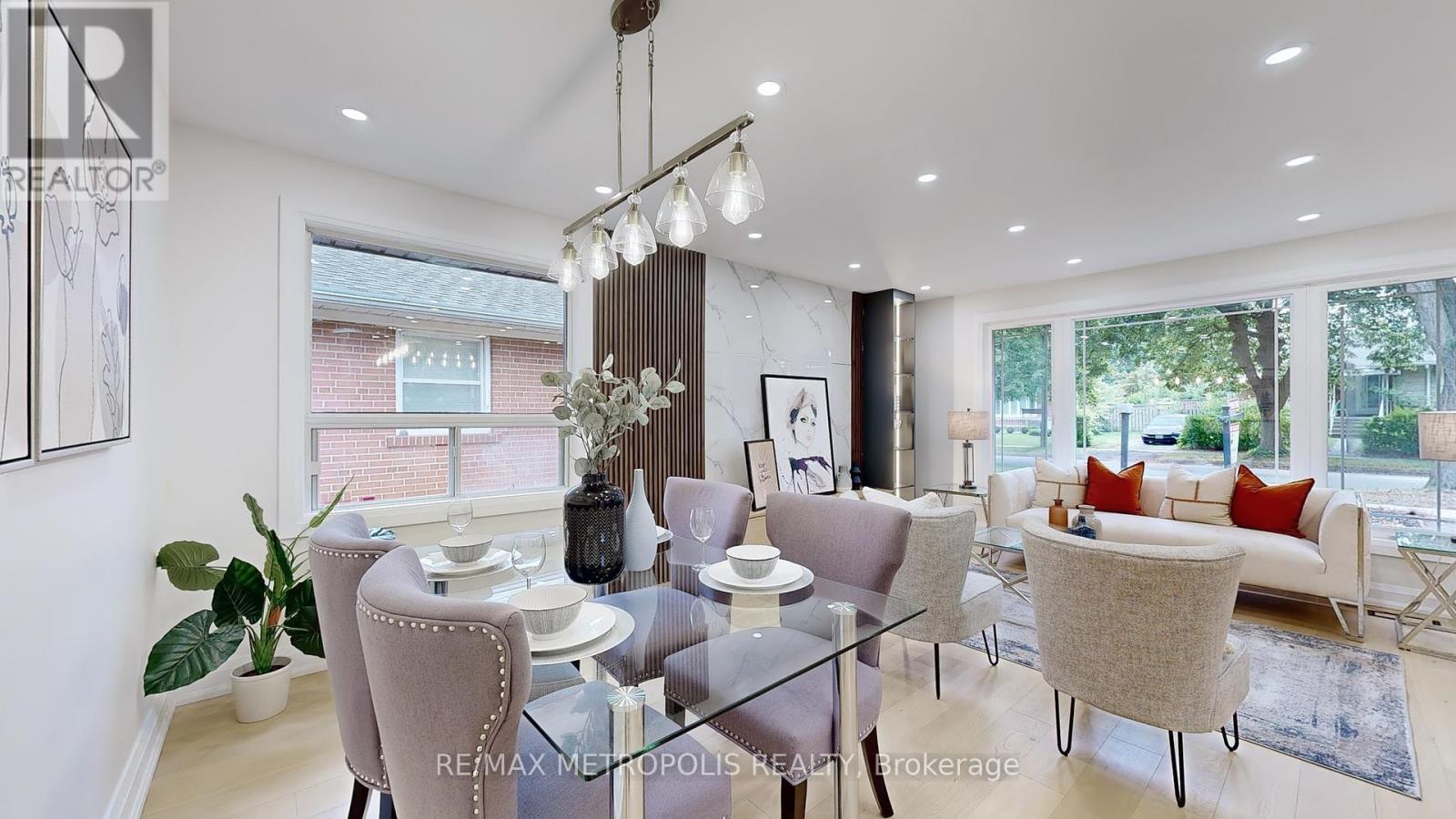 81 Sedgemount Drive, Toronto, ON - Indoor Photo Showing Dining Room