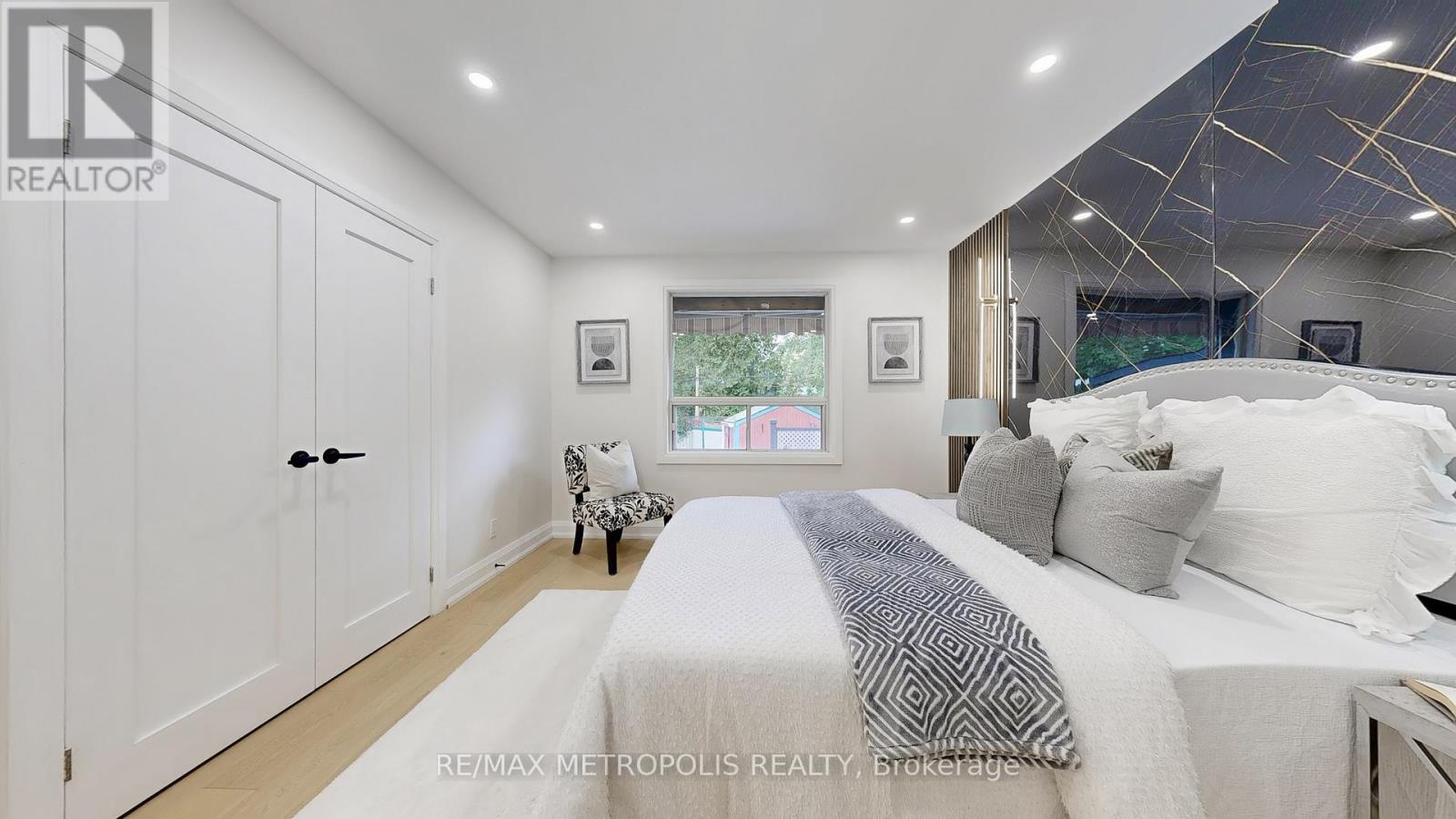 81 Sedgemount Drive, Toronto, ON - Indoor Photo Showing Bedroom