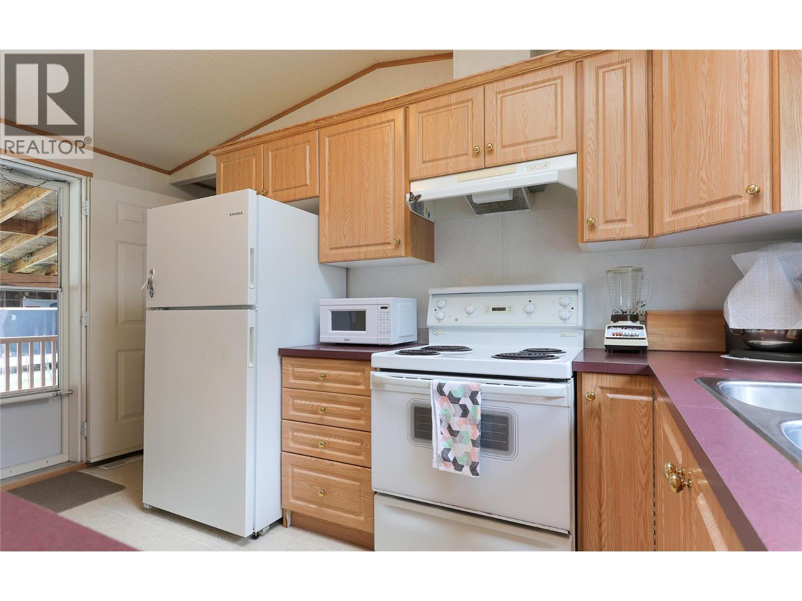 1029 Garden Road, South Slocan, BC