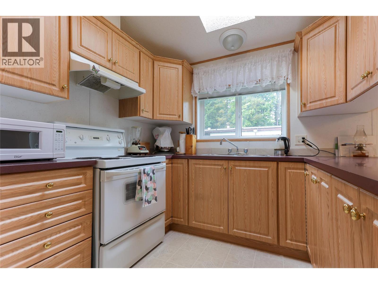 1029 Garden Road, South Slocan, BC