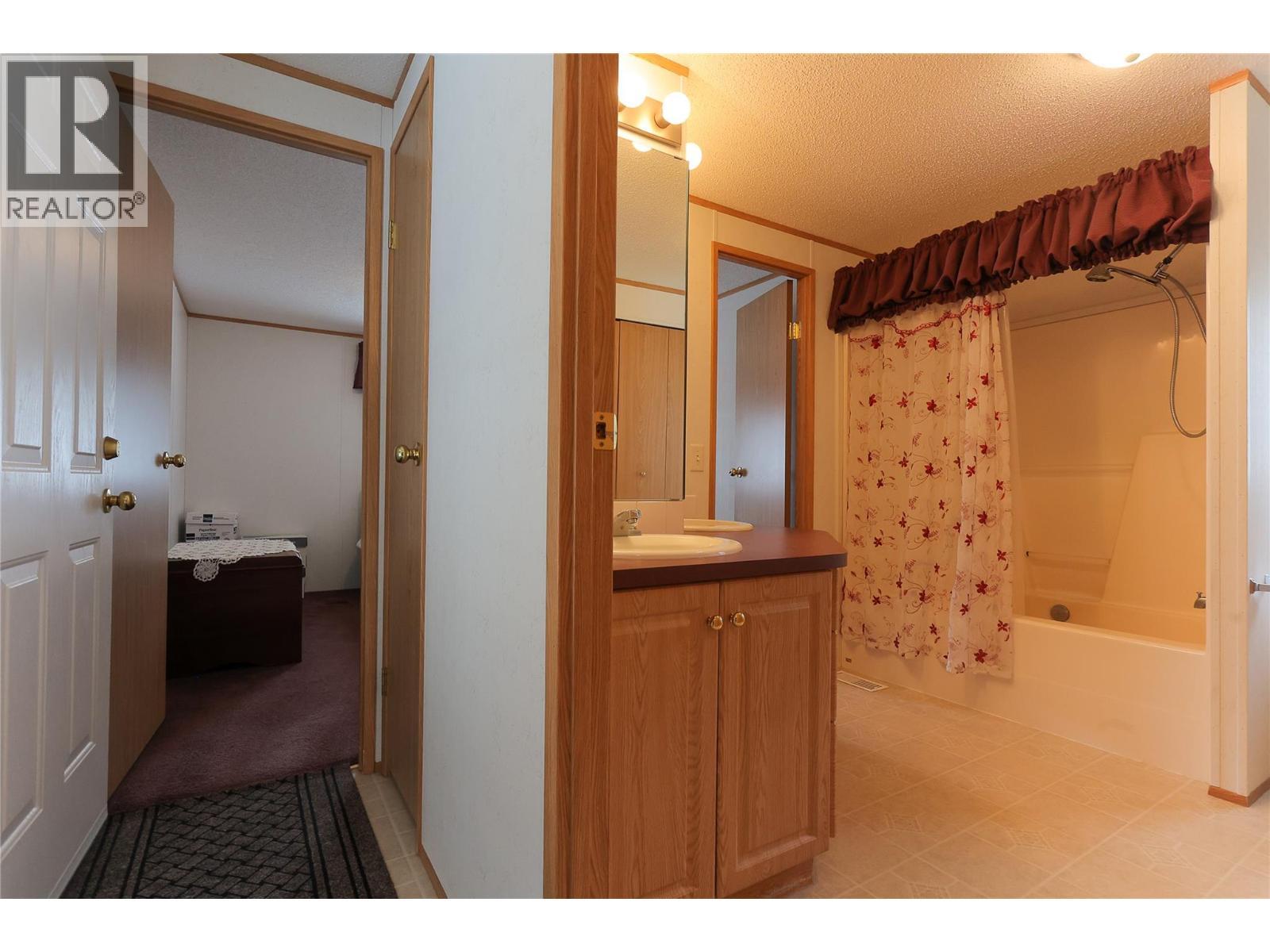 1029 Garden Road, South Slocan, BC