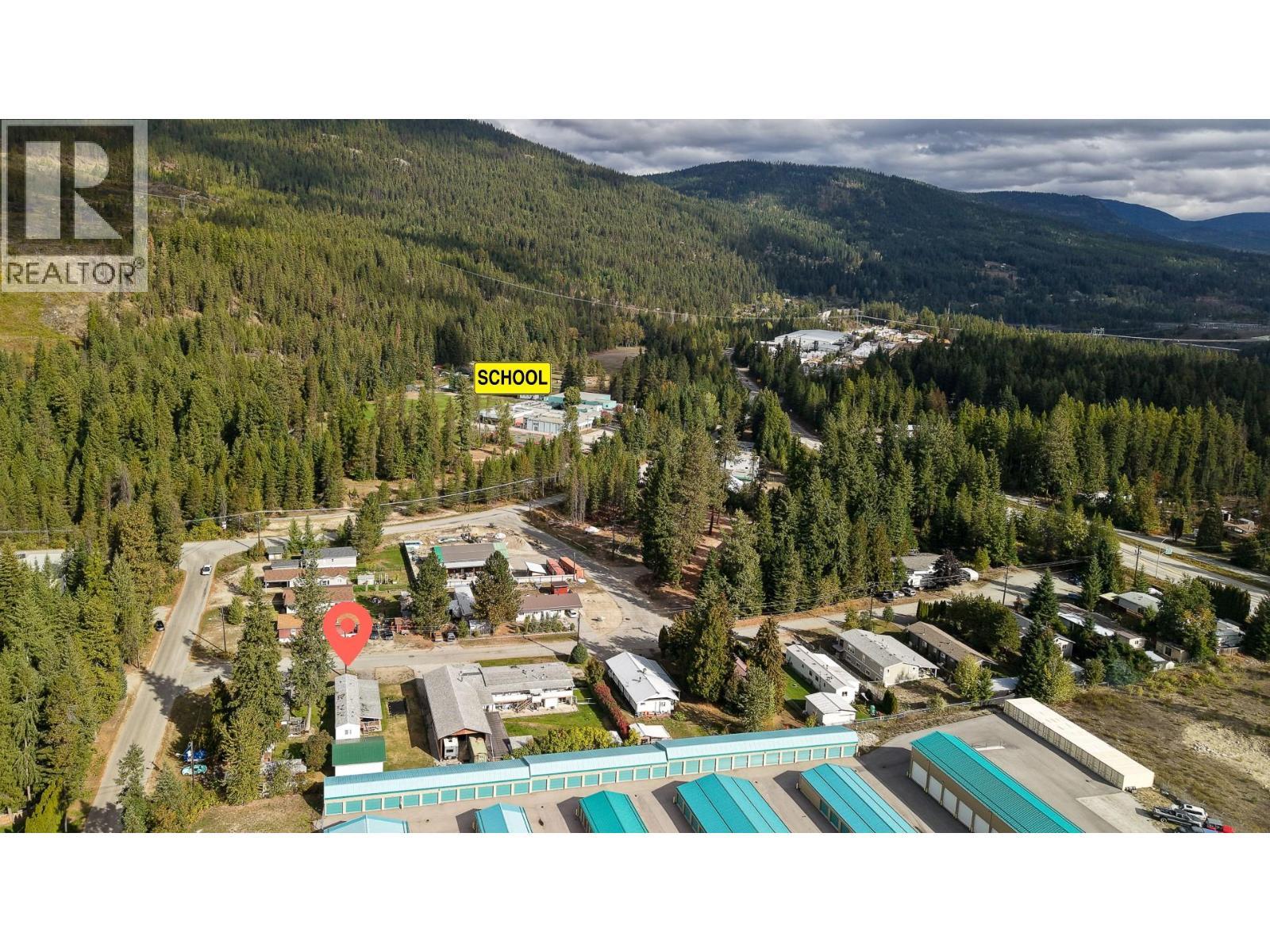 High school 7-12 - 1029 Garden Road, South Slocan, BC