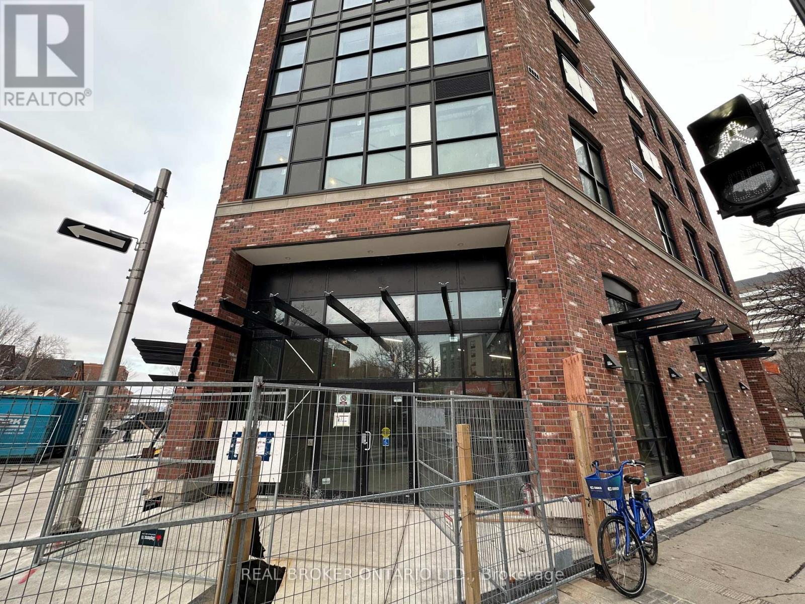 206 King Street W, Hamilton, ON