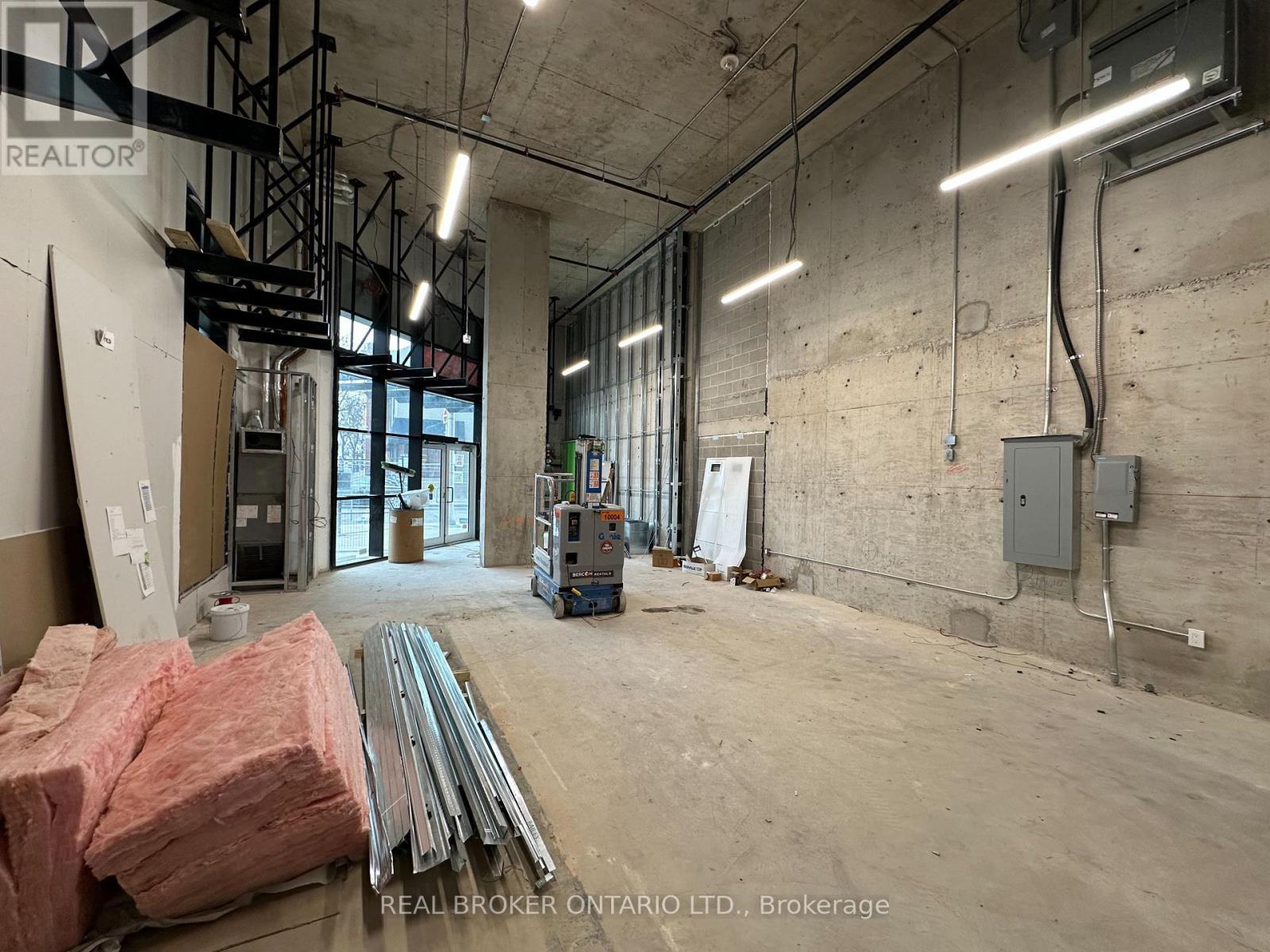 206 King Street W, Hamilton, ON