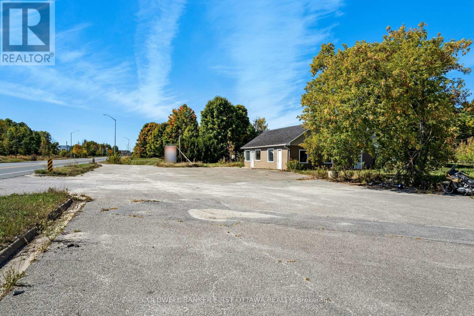 18318 Hwy 7 Highway, Tay Valley, ON