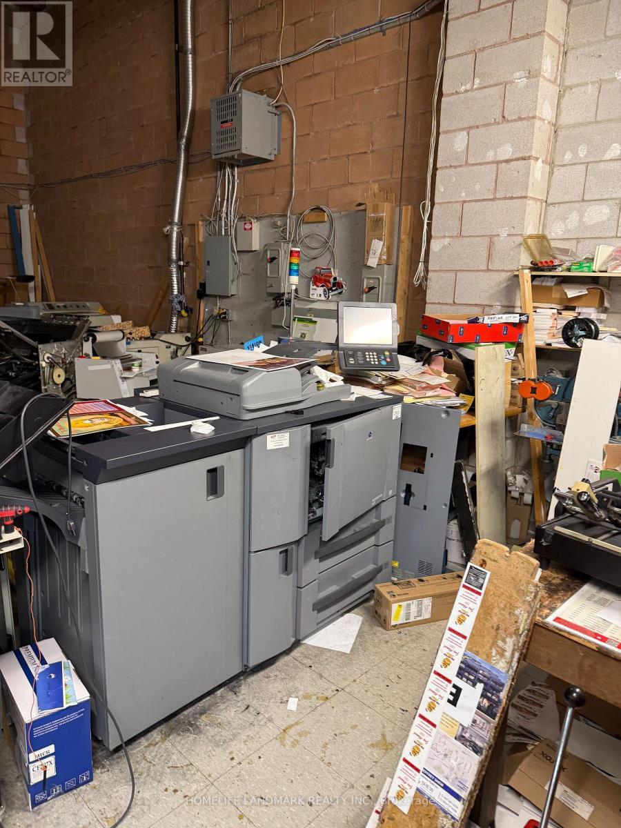 24 - 585 Middlefield Road, Toronto, ON