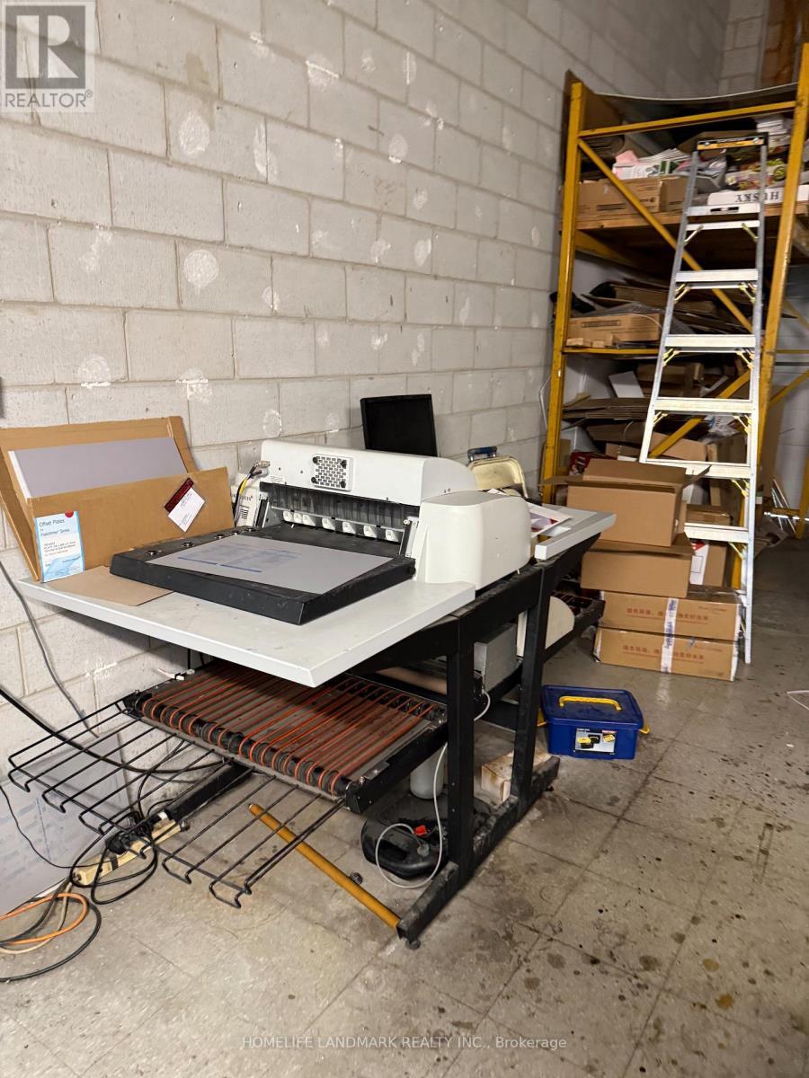 24 - 585 Middlefield Road, Toronto, ON