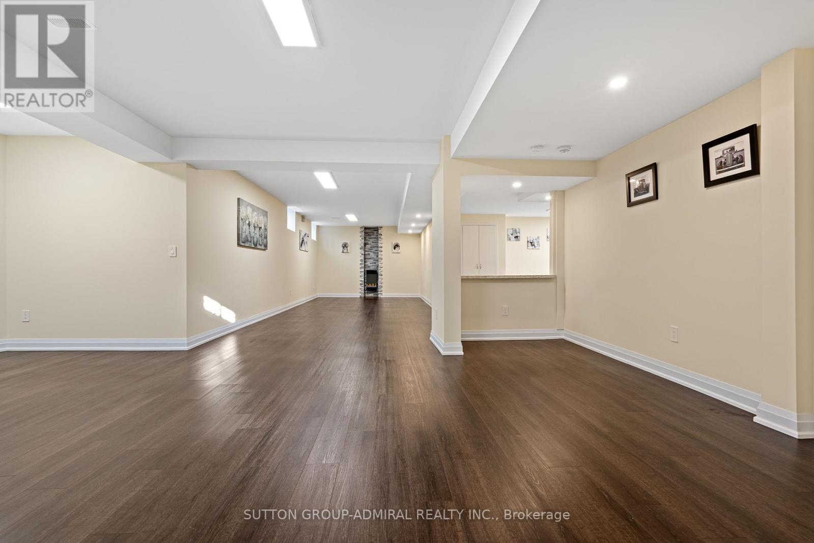 1 Redmond Crescent, Springwater, ON - Indoor Photo Showing Other Room