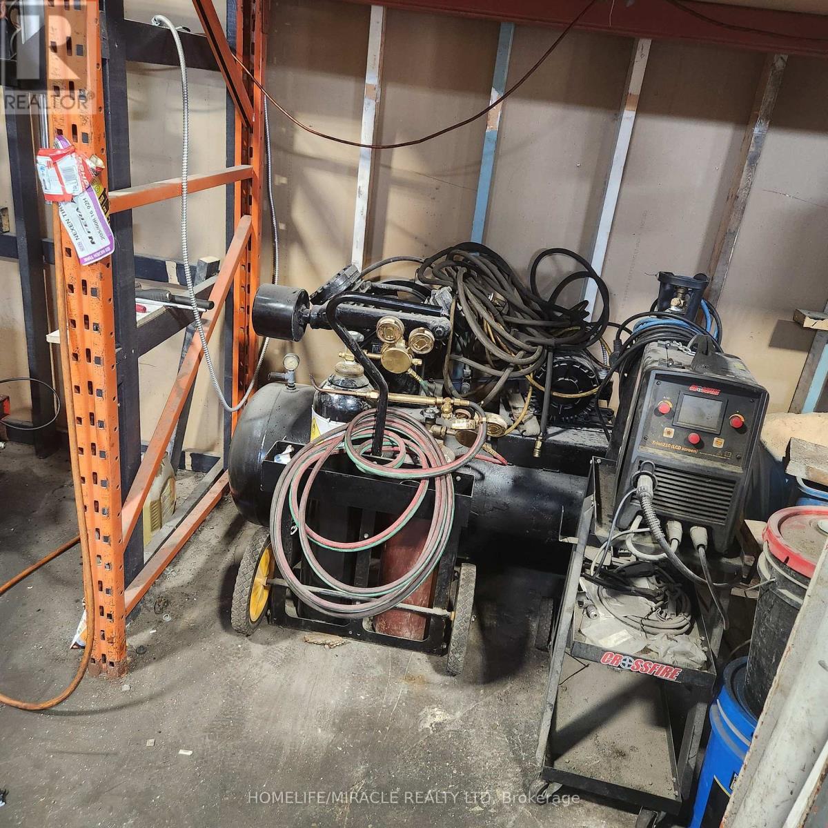 4 - 6720 Highway 7, Vaughan, ON