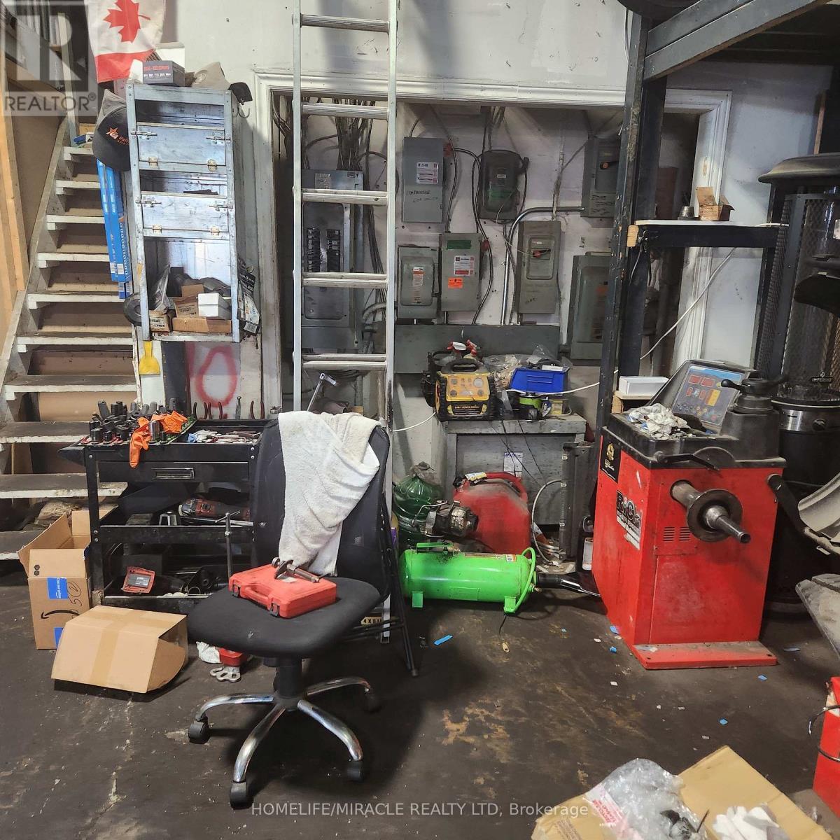 4 - 6720 Highway 7, Vaughan, ON