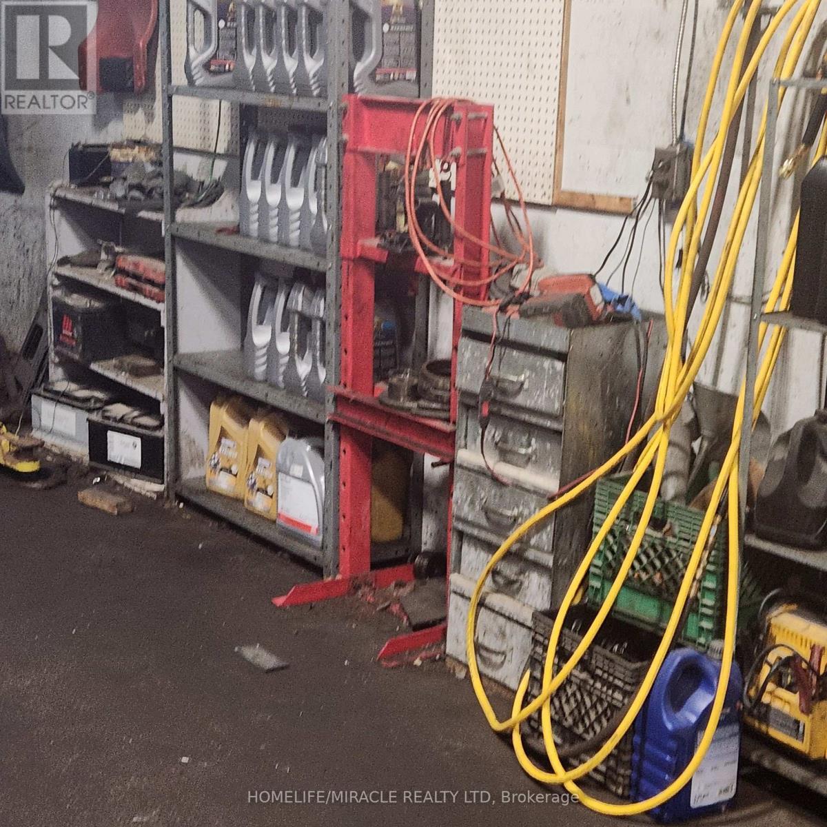 4 - 6720 Highway 7, Vaughan, ON