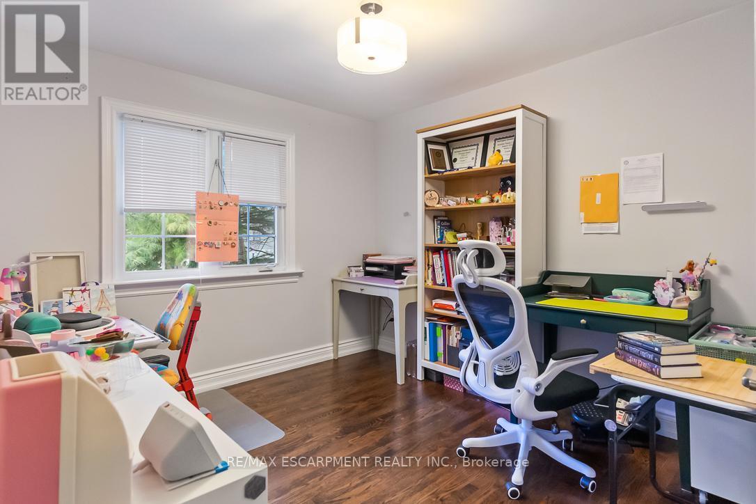 561 Wingrove Crescent, Oakville, ON - Indoor Photo Showing Office