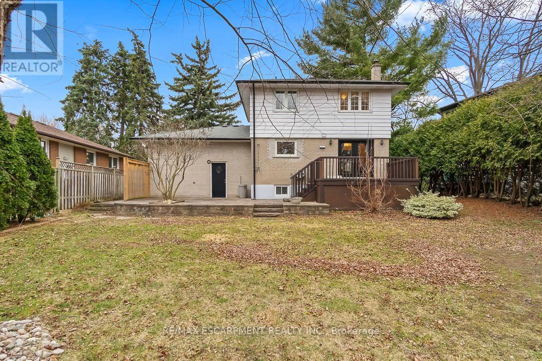 561 Wingrove Crescent, Oakville, ON - Outdoor