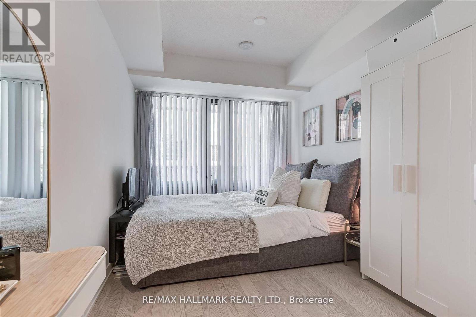 2406 - 25 Richmond Street E, Toronto, ON - Indoor Photo Showing Bedroom