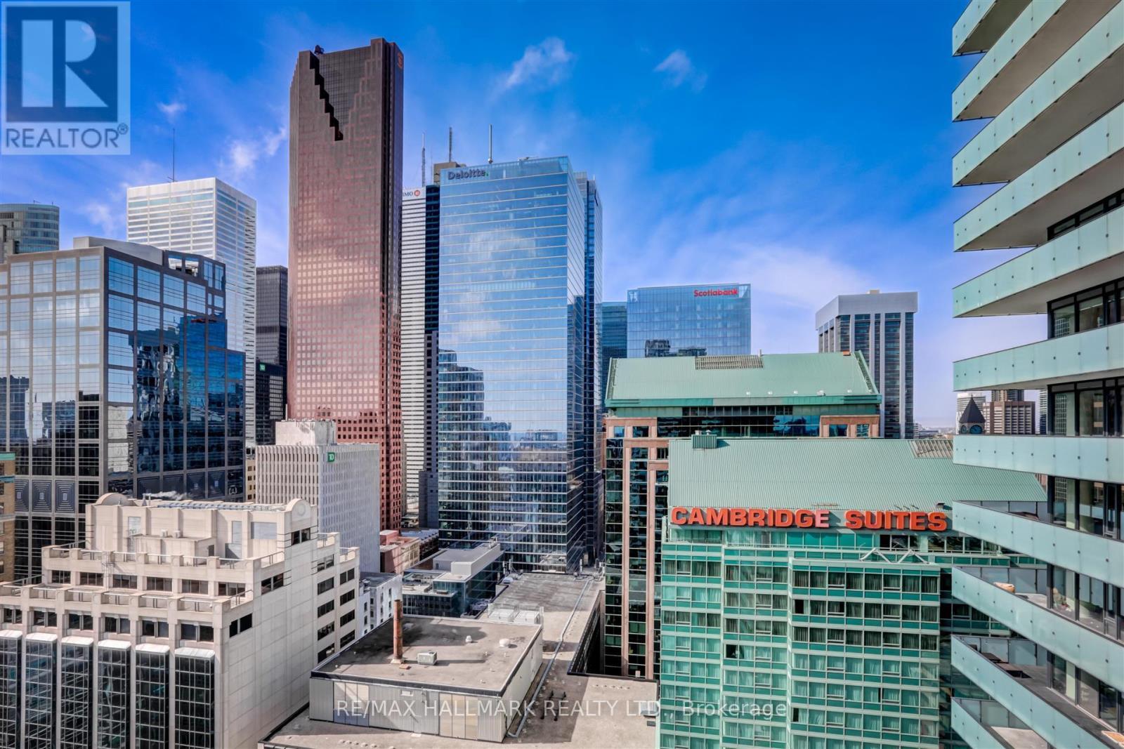 2406 - 25 Richmond Street E, Toronto, ON - Outdoor