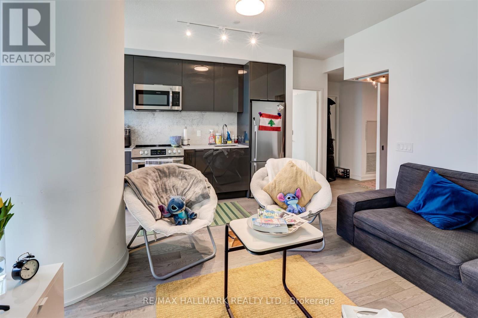 2406 - 25 Richmond Street E, Toronto, ON - Indoor