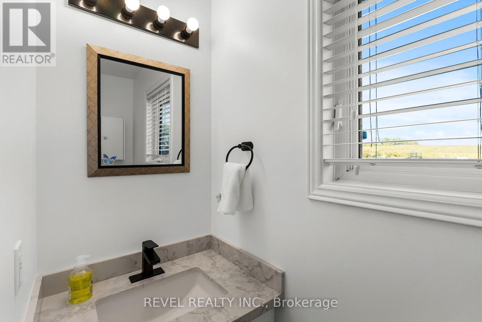 572 6Th Line, Port Hope, ON - Indoor