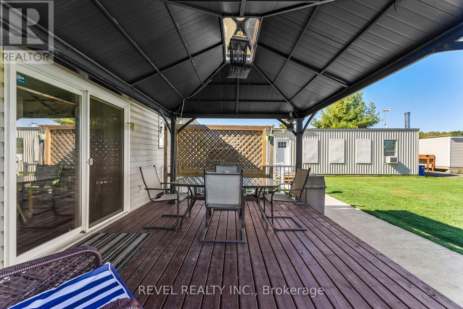 572 6Th Line, Port Hope, ON - Outdoor With Deck Patio Veranda With Exterior