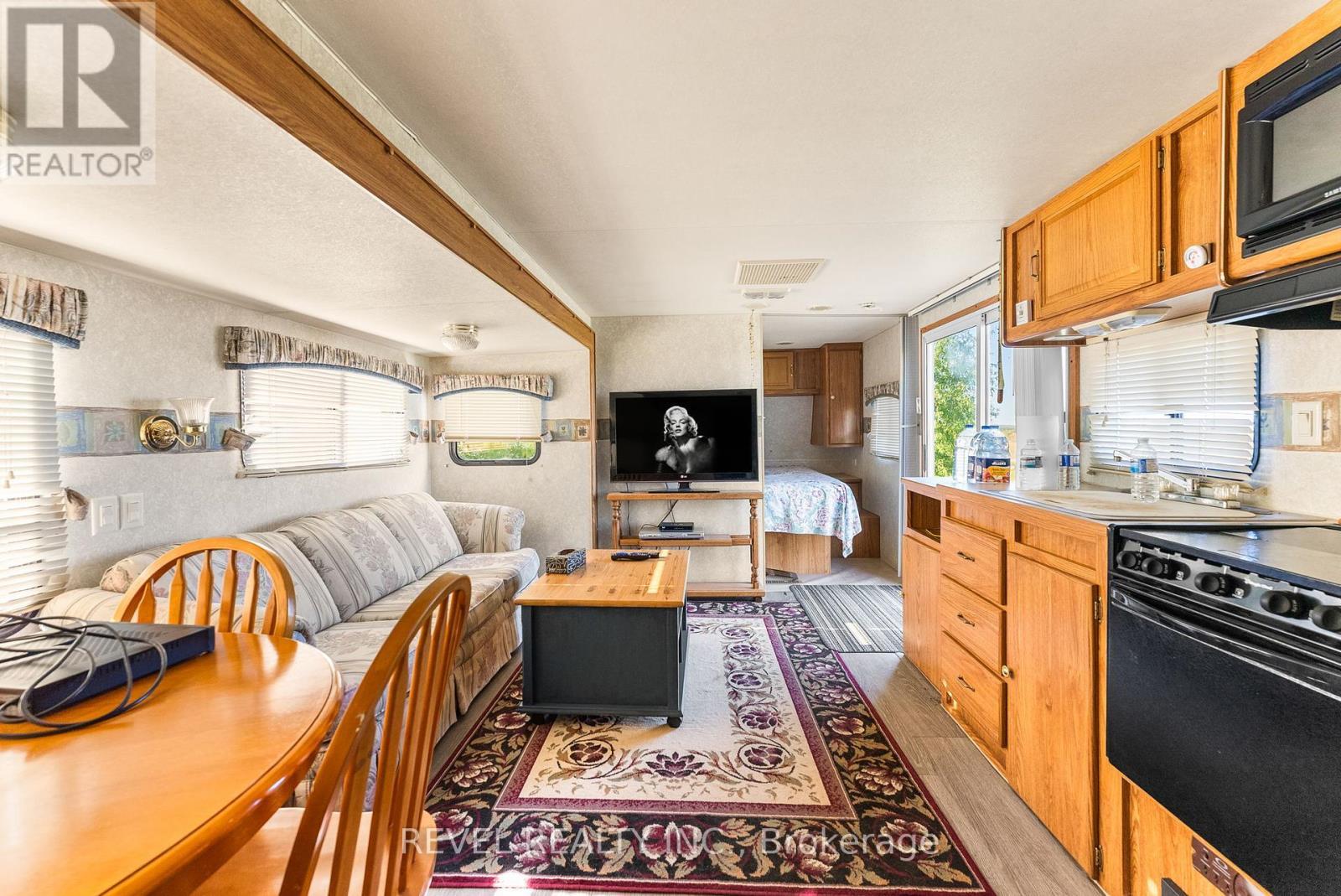 572 6Th Line, Port Hope, ON - Indoor