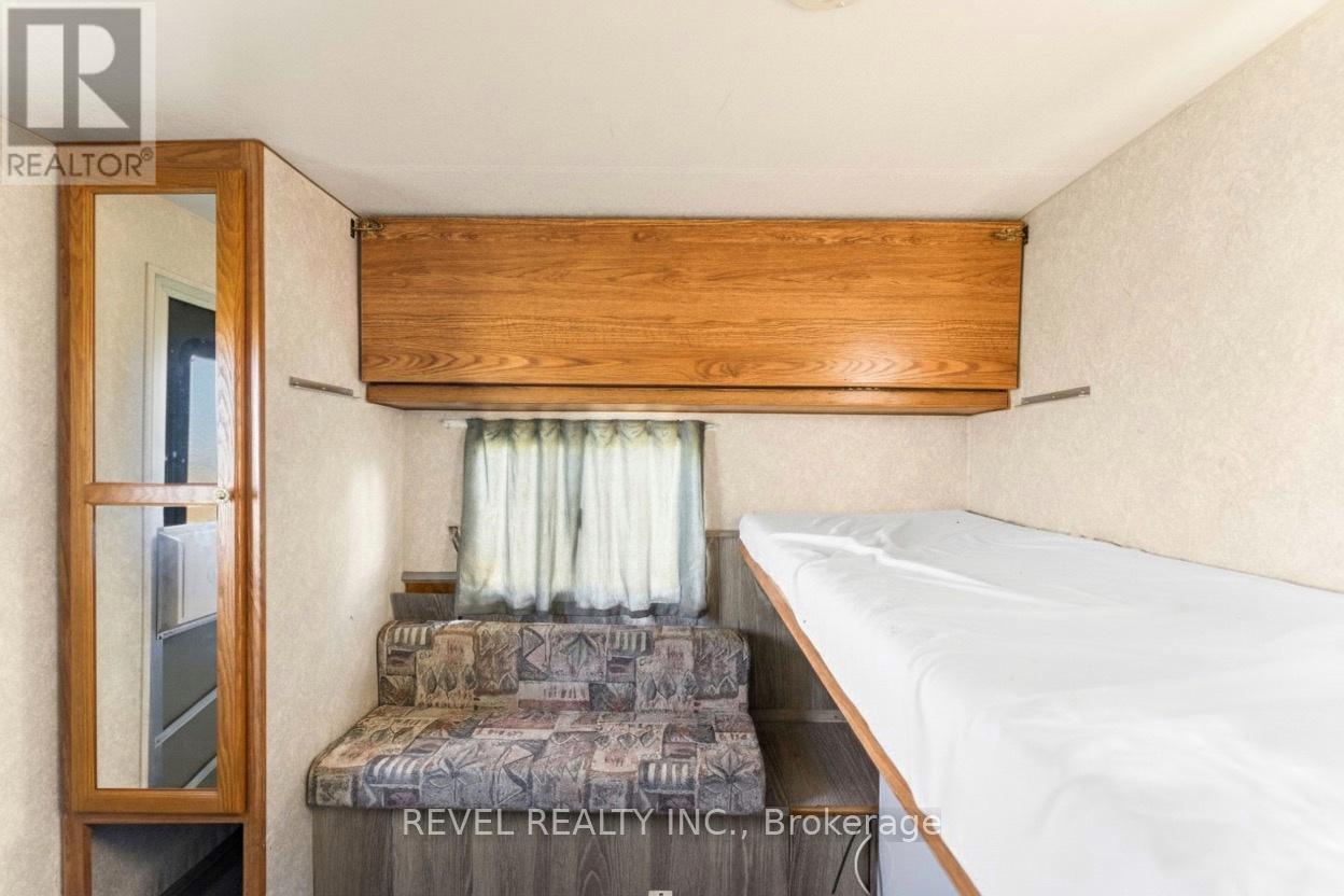 572 6Th Line, Port Hope, ON - Indoor Photo Showing Other Room